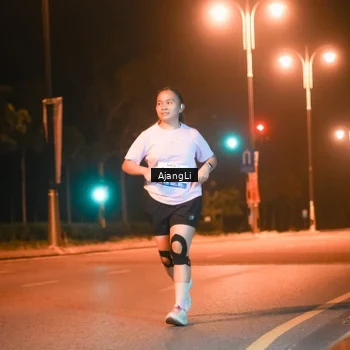 Runner Photo 8387098