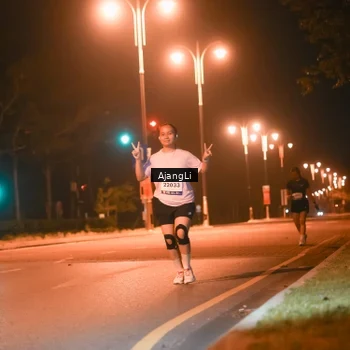 Runner Photo 8387120