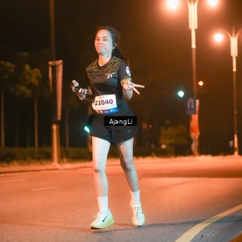 Runner Photo 8387140