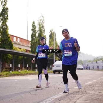 Runner Photo 8387142