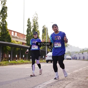 Runner Photo 8387145