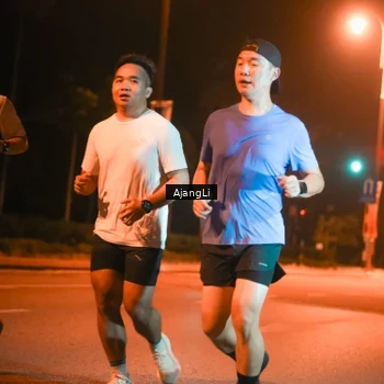 Runner Photo 8387157