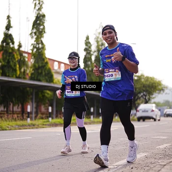 Runner Photo 8387170