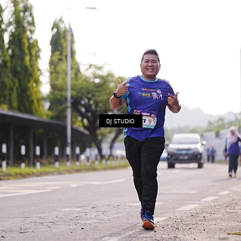 Runner Photo 8387177