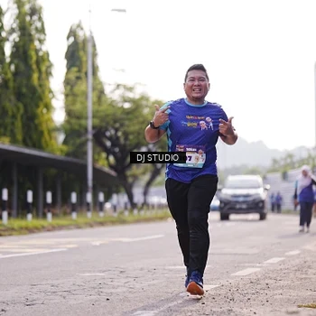Runner Photo 8387183