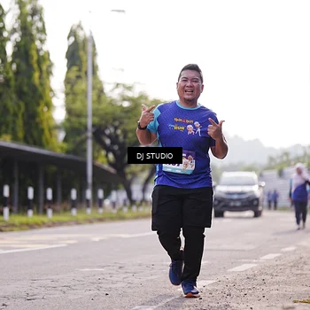 Runner Photo 8387187