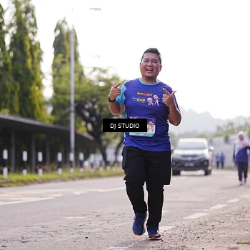 Runner Photo 8387189
