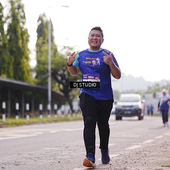 Runner Photo 8387193