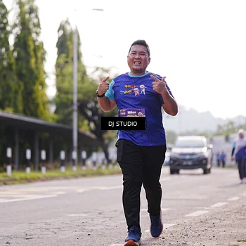 Runner Photo 8387194