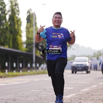 Runner Photo 8387198
