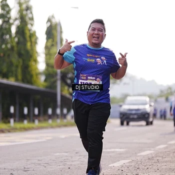 Runner Photo 8387202