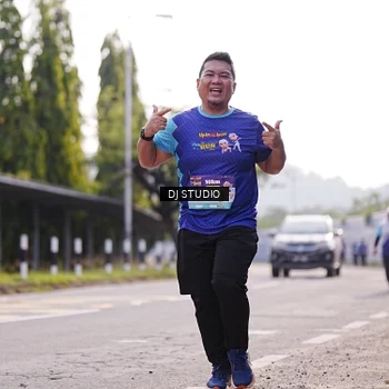Runner Photo 8387205