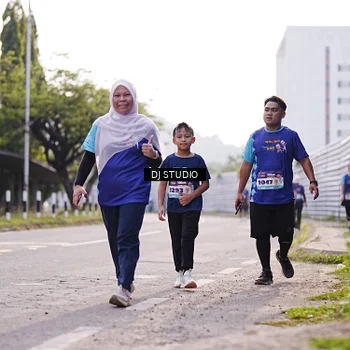 Runner Photo 8387211