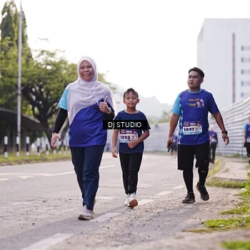 Runner Photo 8387213