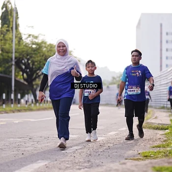 Runner Photo 8387215