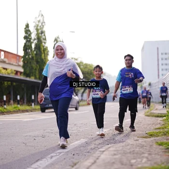 Runner Photo 8387223