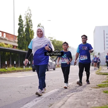 Runner Photo 8387229