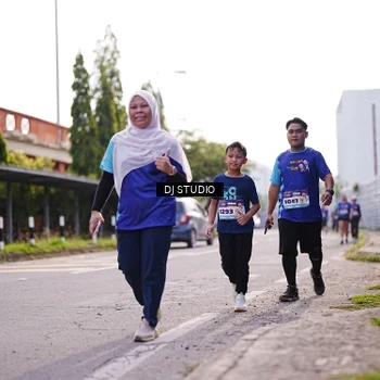 Runner Photo 8387230