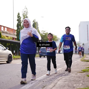Runner Photo 8387241