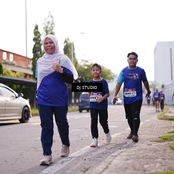 Runner Photo 8387243