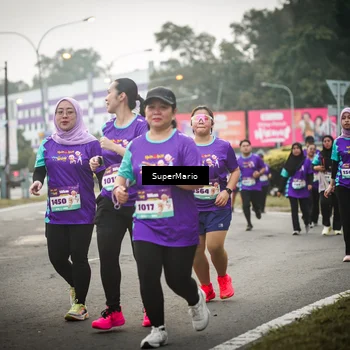 Runner Photo 8387245