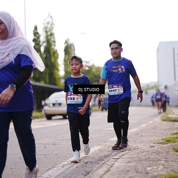 Runner Photo 8387249
