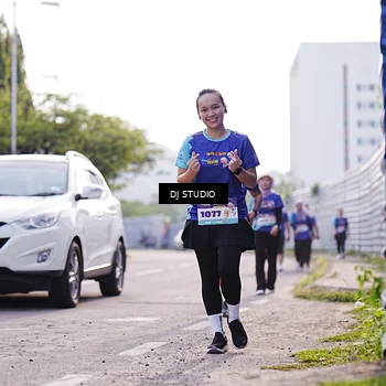 Runner Photo 8387273