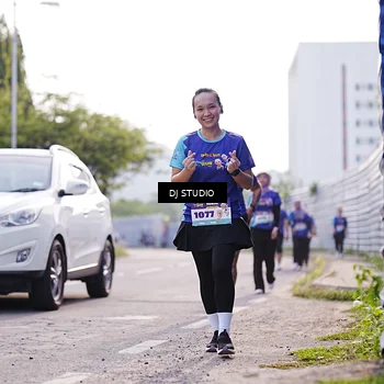 Runner Photo 8387275