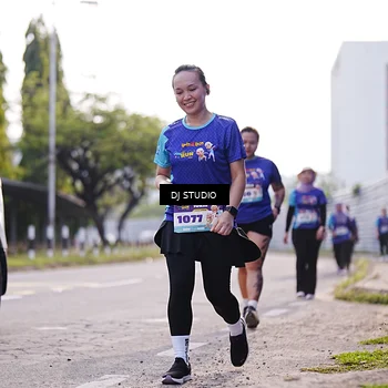 Runner Photo 8387296