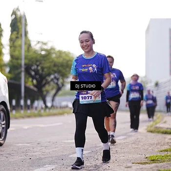 Runner Photo 8387299