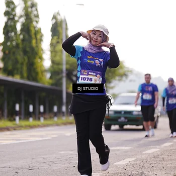 Runner Photo 8387333