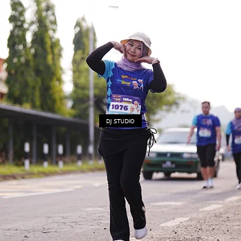 Runner Photo 8387335