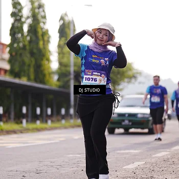 Runner Photo 8387336