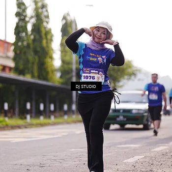 Runner Photo 8387337