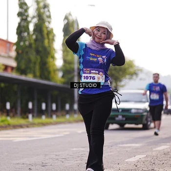 Runner Photo 8387339