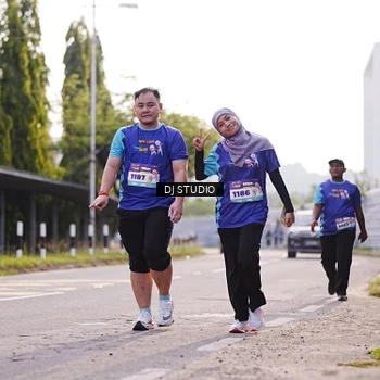 Runner Photo 8387345