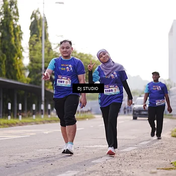 Runner Photo 8387351