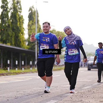 Runner Photo 8387357