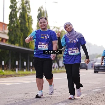 Runner Photo 8387368