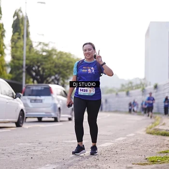 Runner Photo 8387413