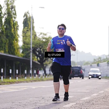 Runner Photo 8387430