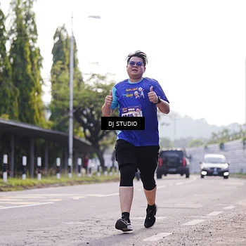Runner Photo 8387433