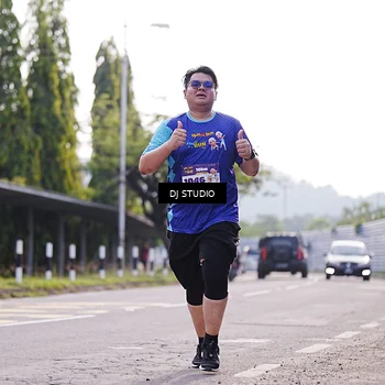 Runner Photo 8387437
