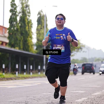 Runner Photo 8387446