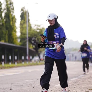 Runner Photo 8387461