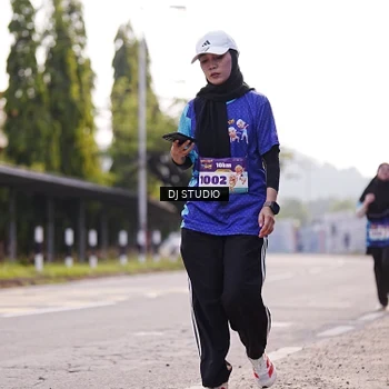 Runner Photo 8387464