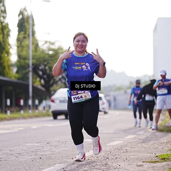 Runner Photo 8387495