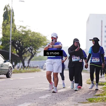 Runner Photo 8387509