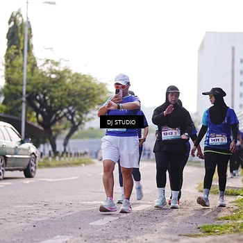 Runner Photo 8387510