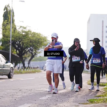 Runner Photo 8387511